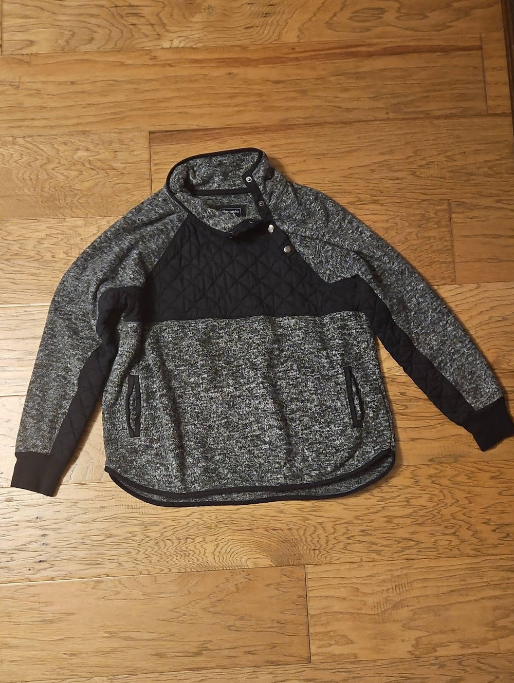 Abercrombie & Fitch Assymetrical Snap Up Fleece Sweatshirt Black Gray Size Large